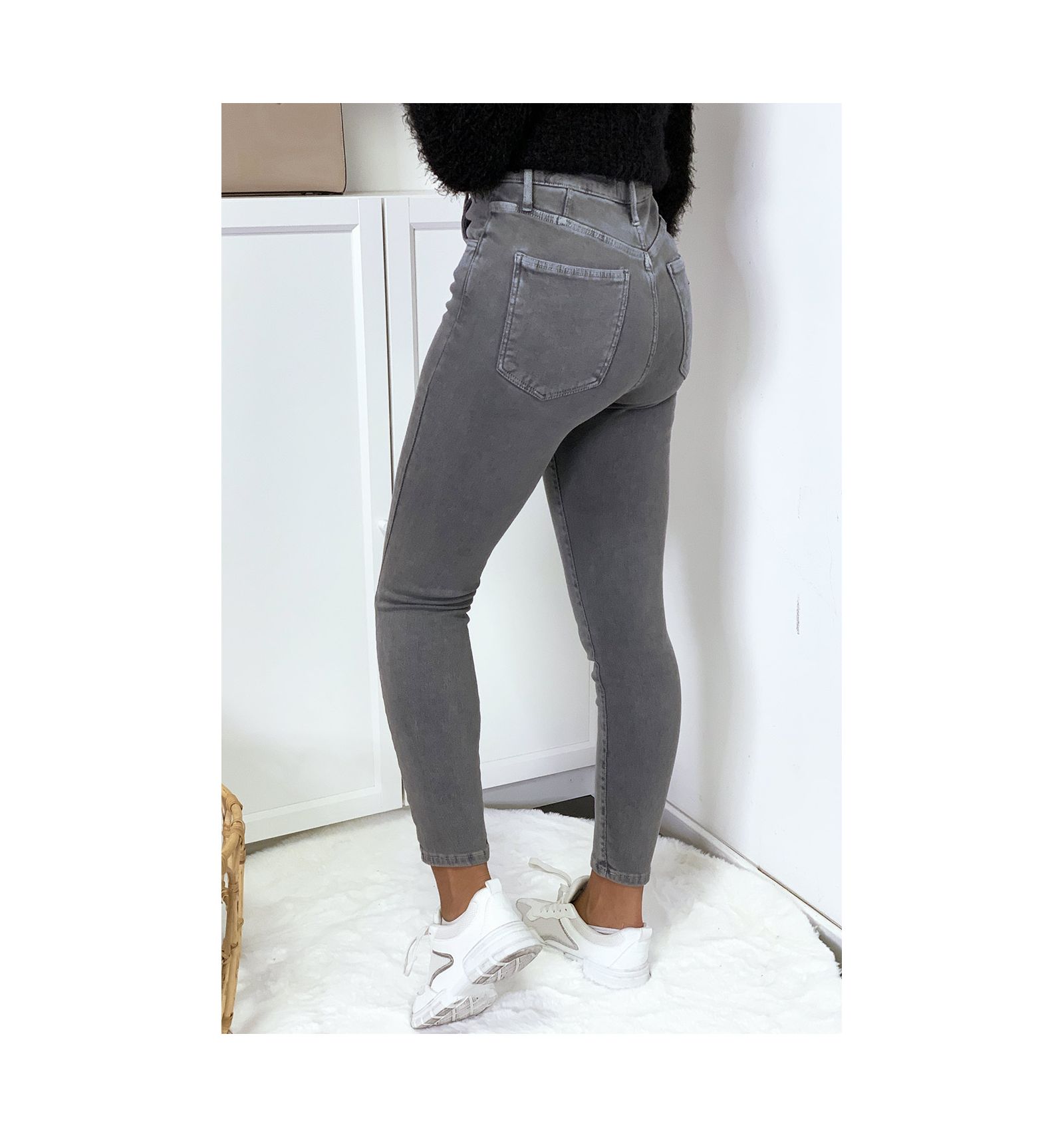 really stretchy jeans
