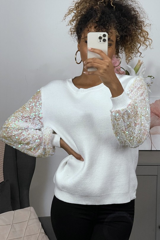 Pull cognac très doux à manche doublé de dentelle et sequin Pull cognac très doux à manche doublé de dentelle et sequin