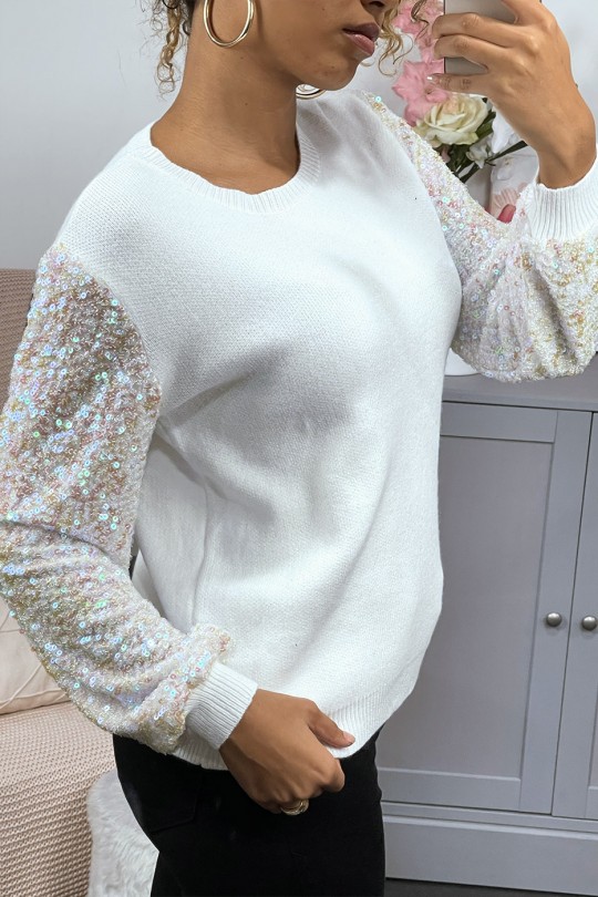 Pull cognac très doux à manche doublé de dentelle et sequin Pull cognac très doux à manche doublé de dentelle et sequin
