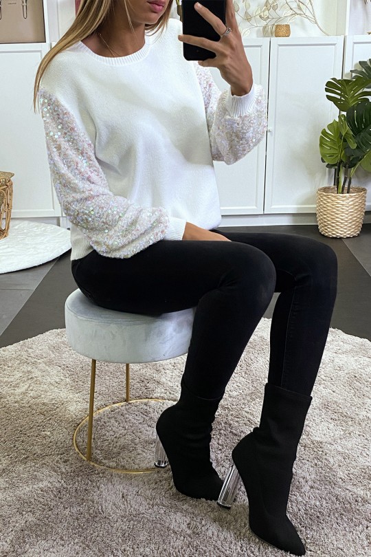 Pull cognac très doux à manche doublé de dentelle et sequin Pull cognac très doux à manche doublé de dentelle et sequin