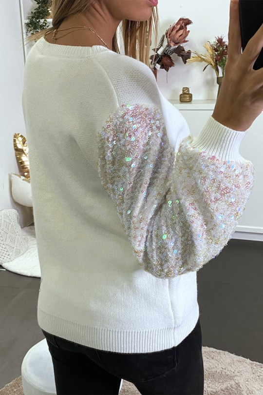 Pull cognac très doux à manche doublé de dentelle et sequin Pull cognac très doux à manche doublé de dentelle et sequin