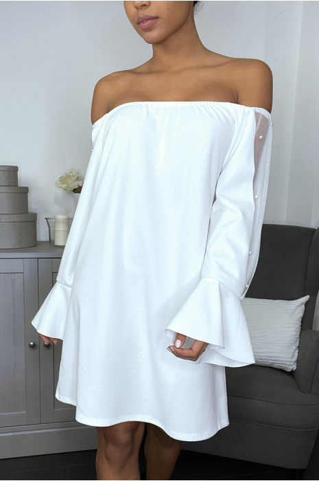 robe blanche col bardot