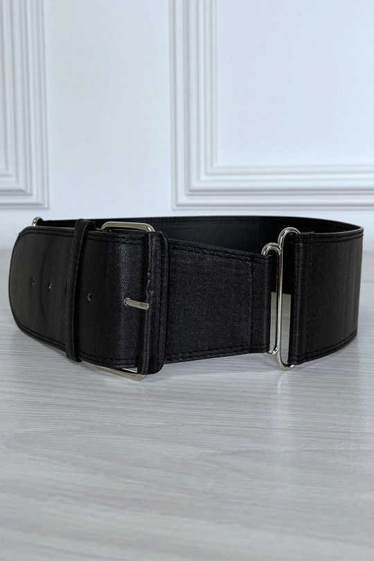 Ceinture noir en simili avec accessoire argenté Ceinture noir en simili avec accessoire argenté