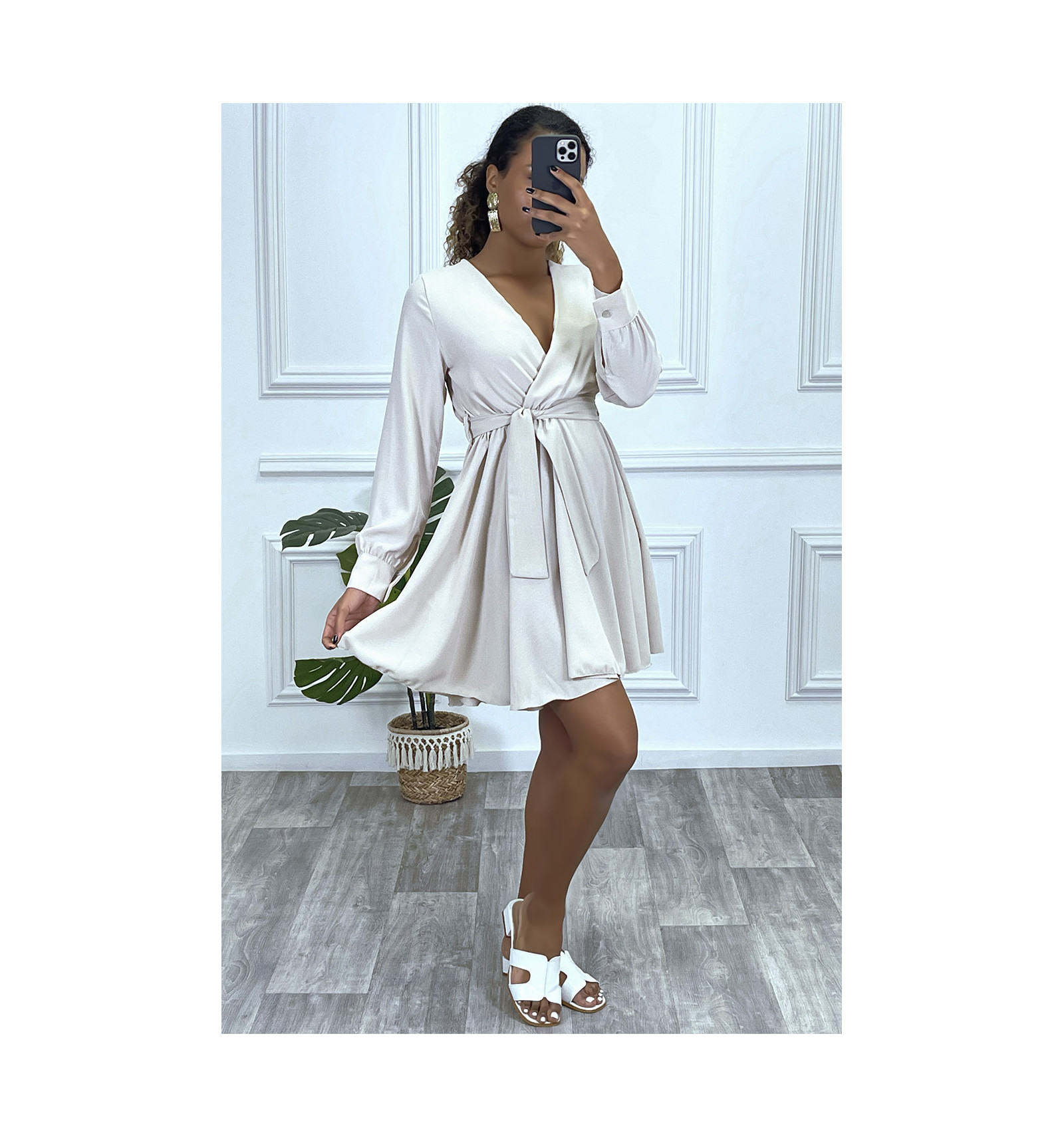 robe patineuse beige
