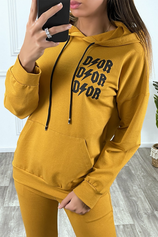 Ensemble sweat et jogging moutarde à capuche Ensemble sweat et jogging moutarde à capuche
