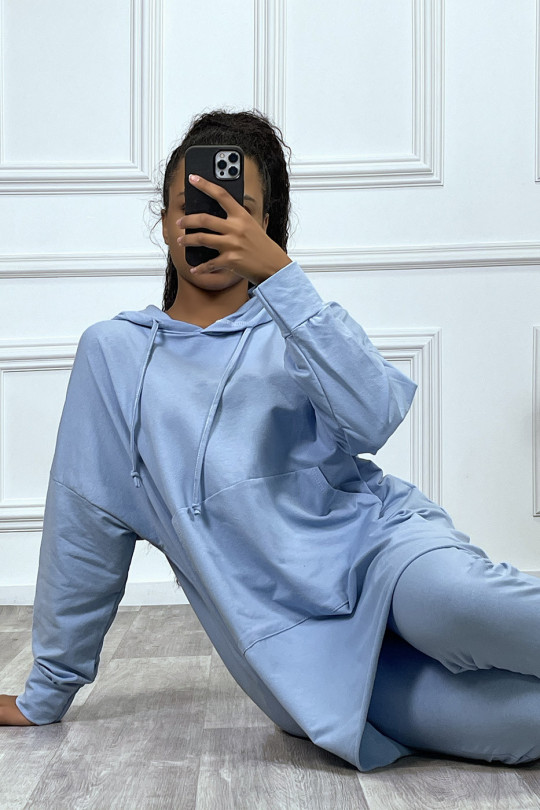 Ensemble jogging turquoise avec sweat oversize à capuche et poche kangourou et jogging Ensemble jogging turquoise avec sweat oversize à capuche et poche kangourou et jogging
