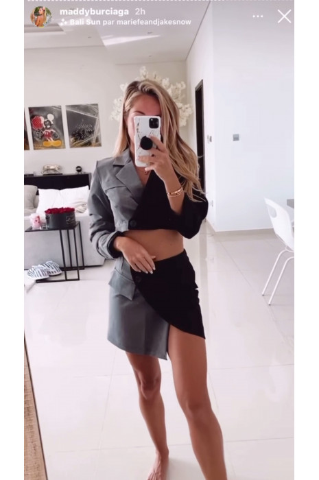 ensemble tailleur jupe