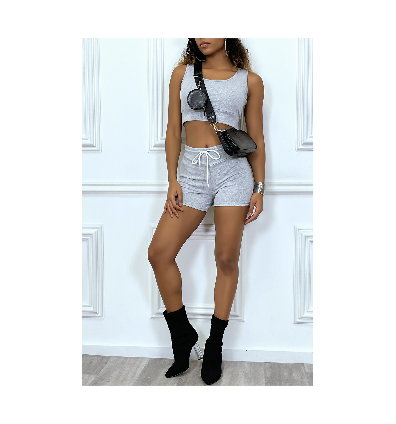 Tenue d'été Deux Pièces pour Femme - Ensemble Short décontracté - Ensemble de Tenue d'été pour Femme - Débardeur et Short à Taille élastique - Ensemble 2 Pièces sans Manches Tenue d'été Deux Pièces pour Femme - Ensemble Short décontracté - Ensemble de Tenue d'été pour Femme - Débardeur et Short à Taille élastique - Ensemble 2 Pièces sans Manches