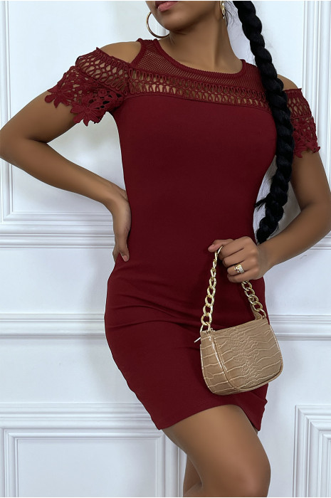 robe bordeau moulante