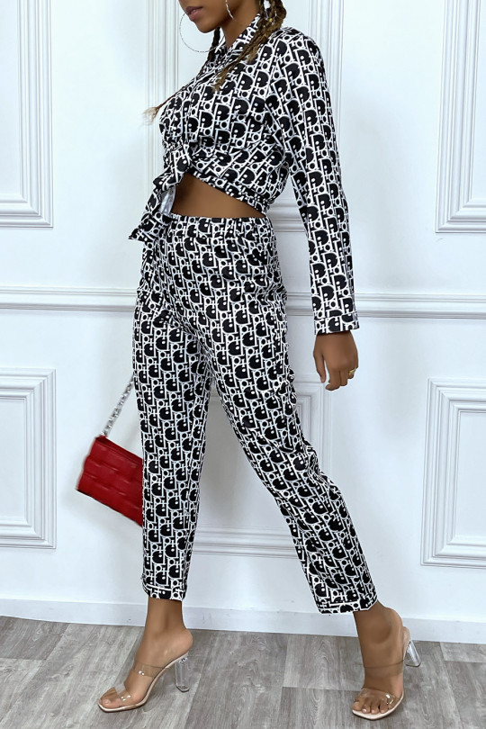 Ensemble pantalon cosy satinée camel à imprimé inspiration marque de luxe Ensemble pantalon cosy satinée camel à imprimé inspiration marque de luxe