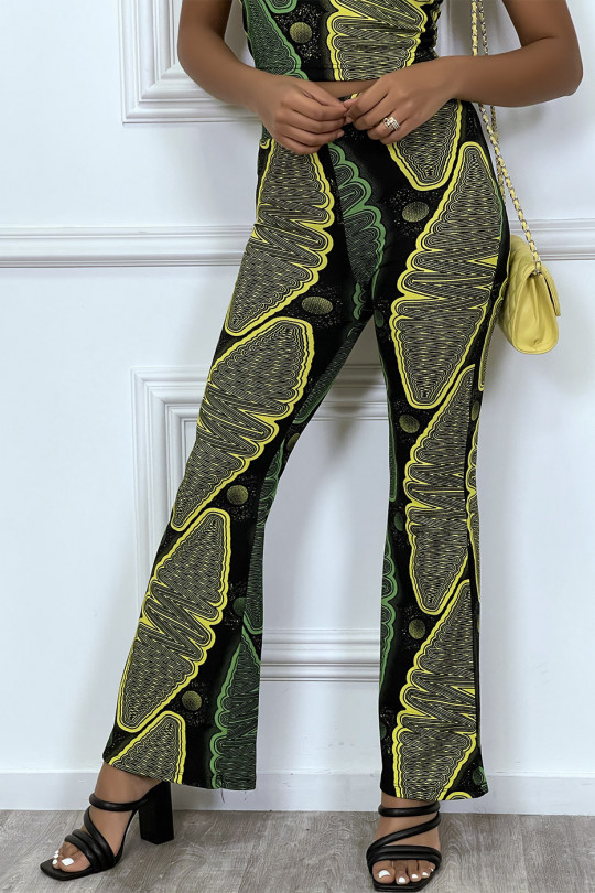 Zwarte flared broek met gele en groene waxprint
