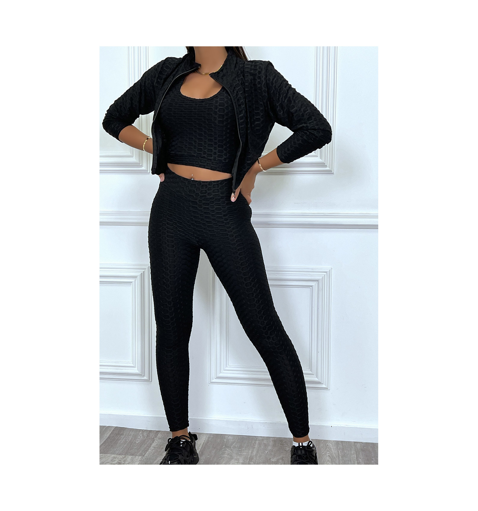 Ensemble fitness pushup noir composé de 3 pièces legging, crop top