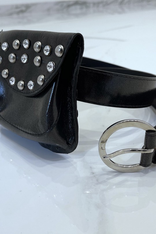 Ceinture noire en simili brillant et pochette à strass et clou Ceinture noire en simili brillant et pochette à strass et clou