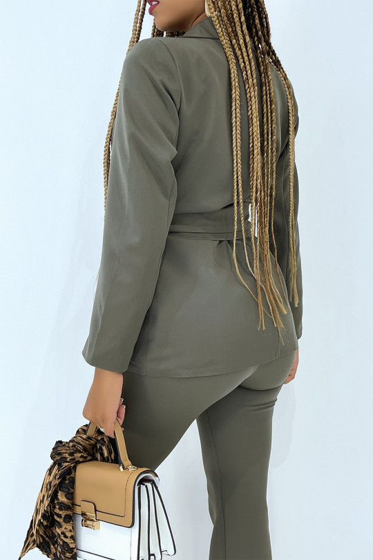 Ensemble de tailleur noué kaki avec pantalon taille haute Ensemble de tailleur noué kaki avec pantalon taille haute