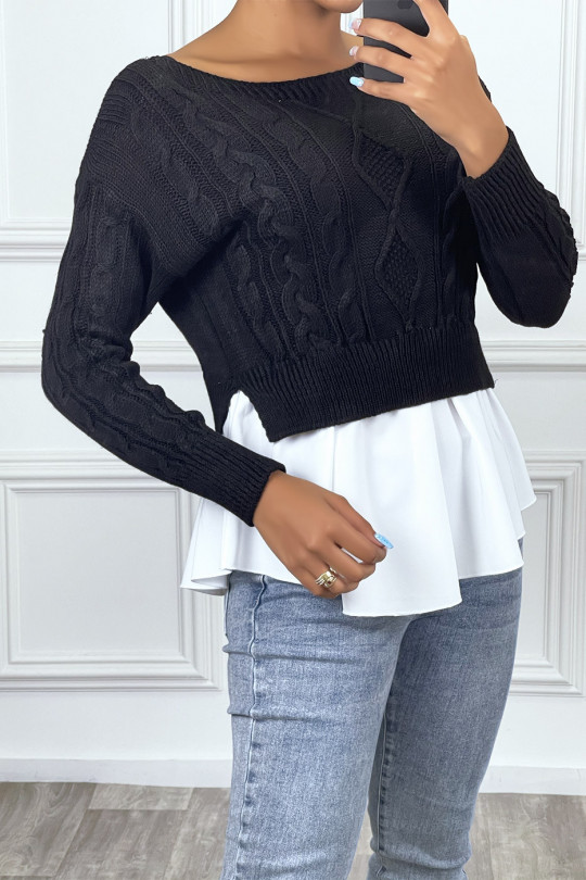 Zwarte trui met volant. Modieuze en goedkope damesmode