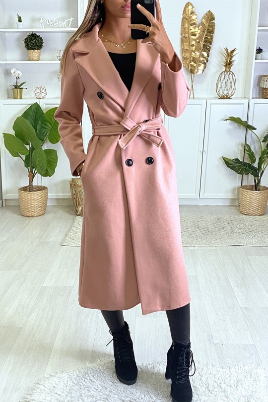 Long manteau croisé en rose avec poches boutons et ceinture Long manteau croisé en rose avec poches boutons et ceinture