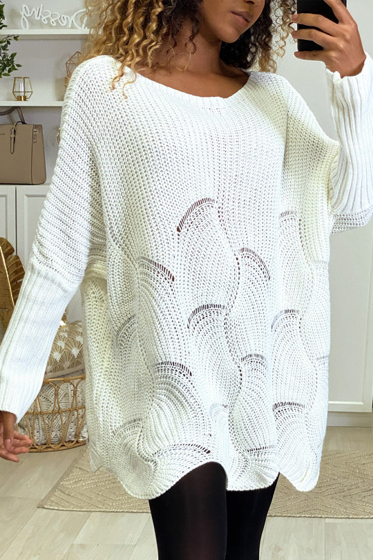 Pink oversized leaf pattern sweater Pink oversized leaf pattern sweater