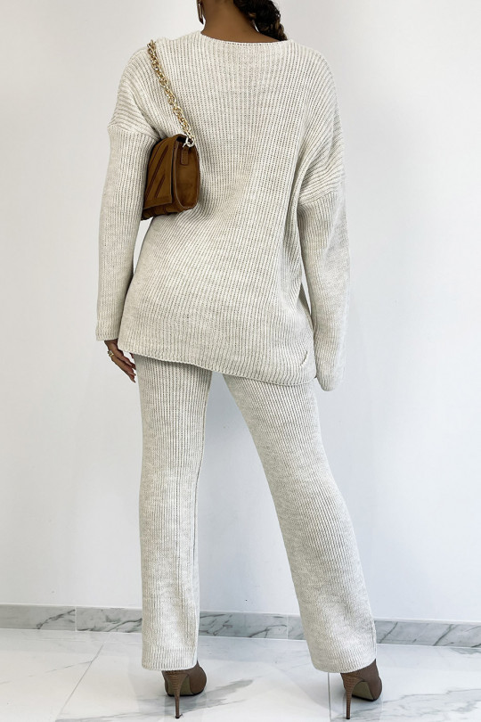 Ensemble gilet oversize et pantalon évasé en maille style cocooning Ensemble gilet oversize et pantalon évasé en maille style cocooning