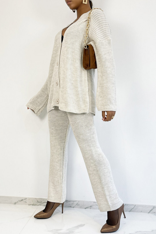 Ensemble gilet oversize et pantalon évasé en maille style cocooning Ensemble gilet oversize et pantalon évasé en maille style cocooning