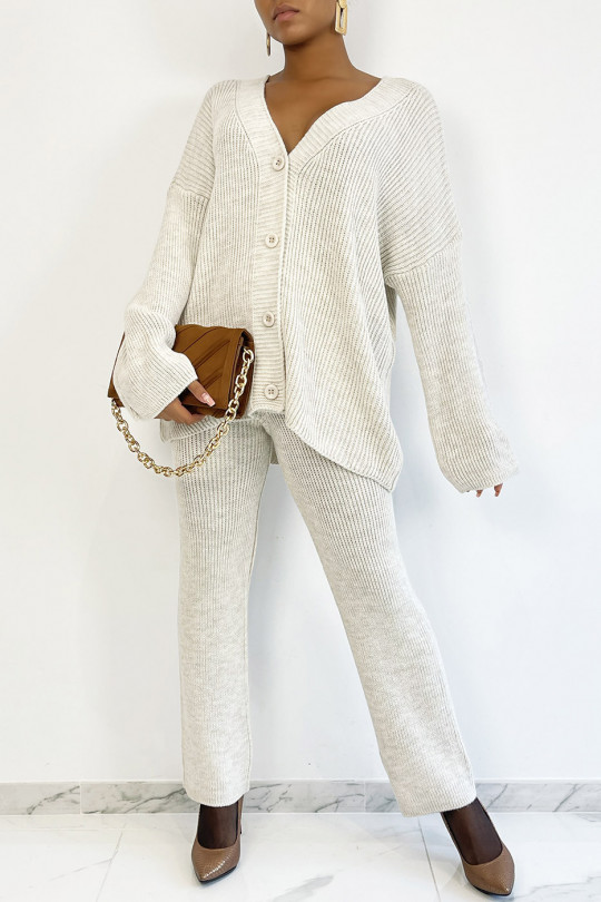 Ensemble gilet oversize et pantalon évasé en maille style cocooning Ensemble gilet oversize et pantalon évasé en maille style cocooning