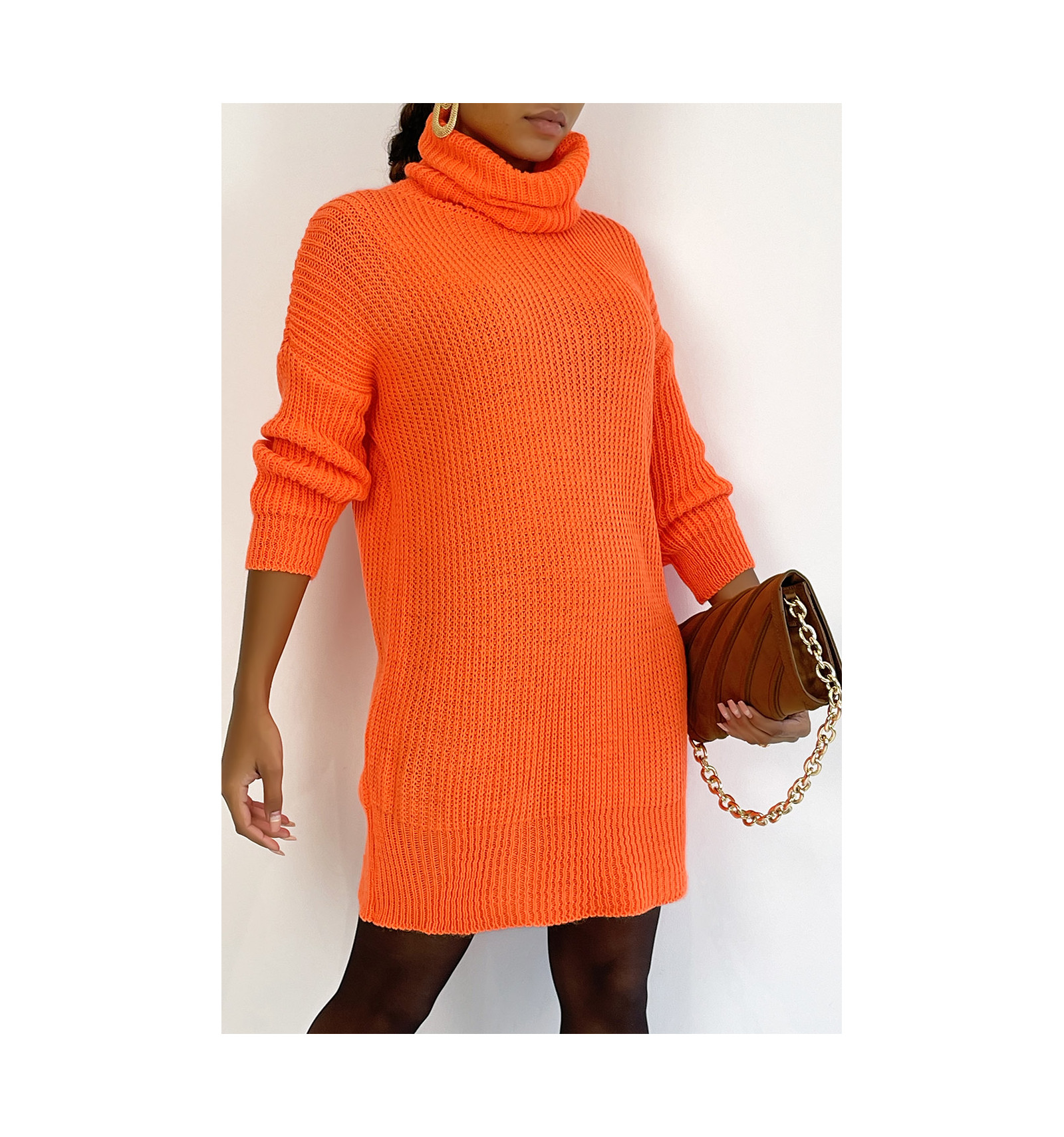 robe pull orange fluo