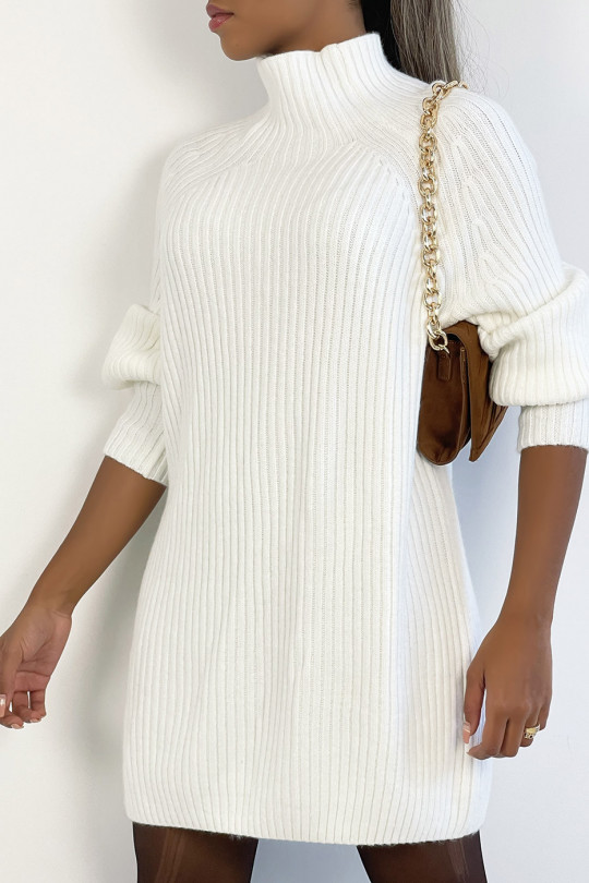 Robe pull over size noir bien épais col montant Robe pull over size noir bien épais col montant