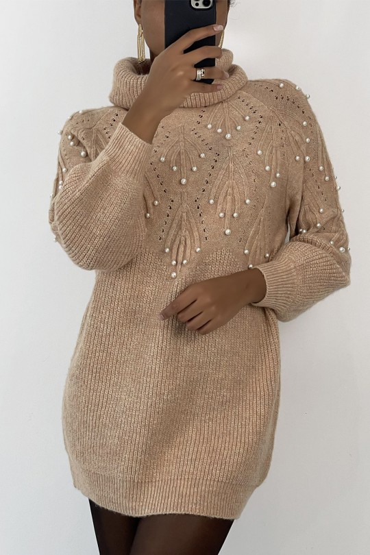 robe pull avec des perles