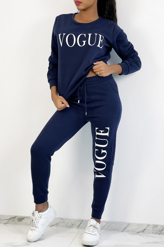 Ensemble jogging beige à inscription "VOGUE" et interrieur duveteux Ensemble jogging beige à inscription "VOGUE" et interrieur duveteux