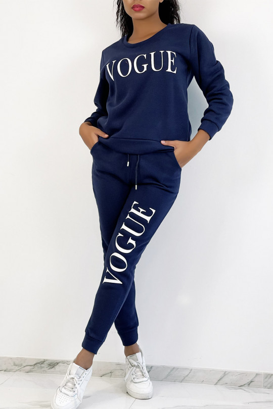 Ensemble jogging beige à inscription "VOGUE" et interrieur duveteux Ensemble jogging beige à inscription "VOGUE" et interrieur duveteux