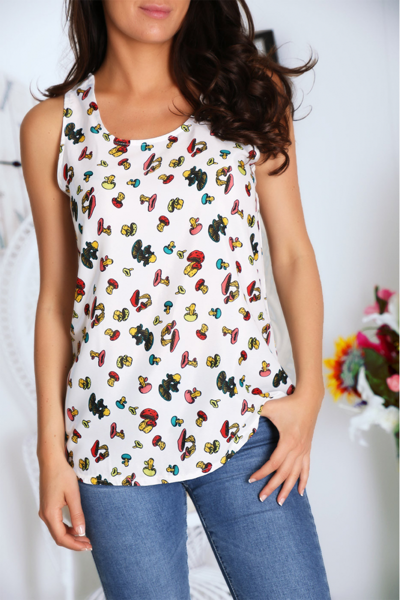 Kleine witte tanktop met paddenstoelpatroon Kleine witte tanktop met paddenstoelpatroon