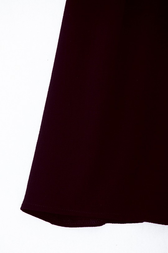 Jolie robe noir 2 en1 évasé avec dentelle à l'avant Jolie robe noir 2 en1 évasé avec dentelle à l'avant
