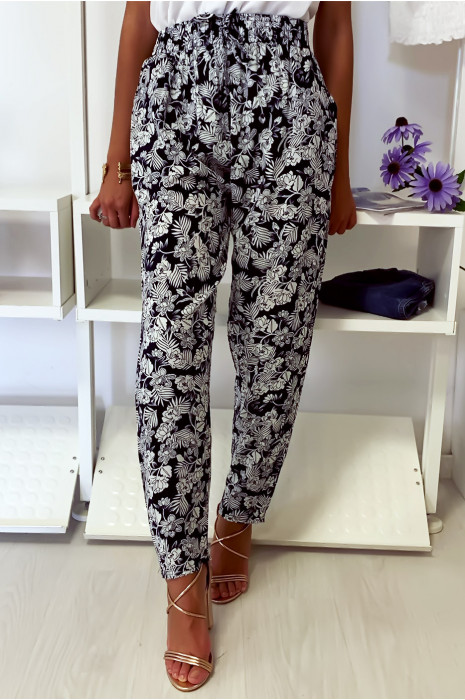 Superbe Pantalon Fluide Marine Avec Motif Blanc Et Poches Tres Agreable Pour L Ete