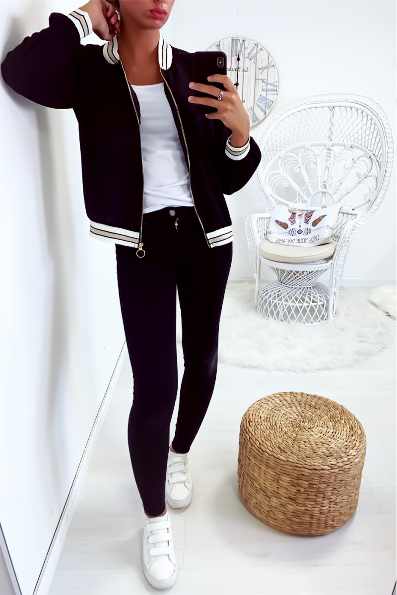 jolie petite veste d'été légère en noir jolie petite veste d'été légère en noir