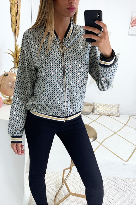 Petit veste légère en camel avec de joli motif doré Petit veste légère en camel avec de joli motif doré
