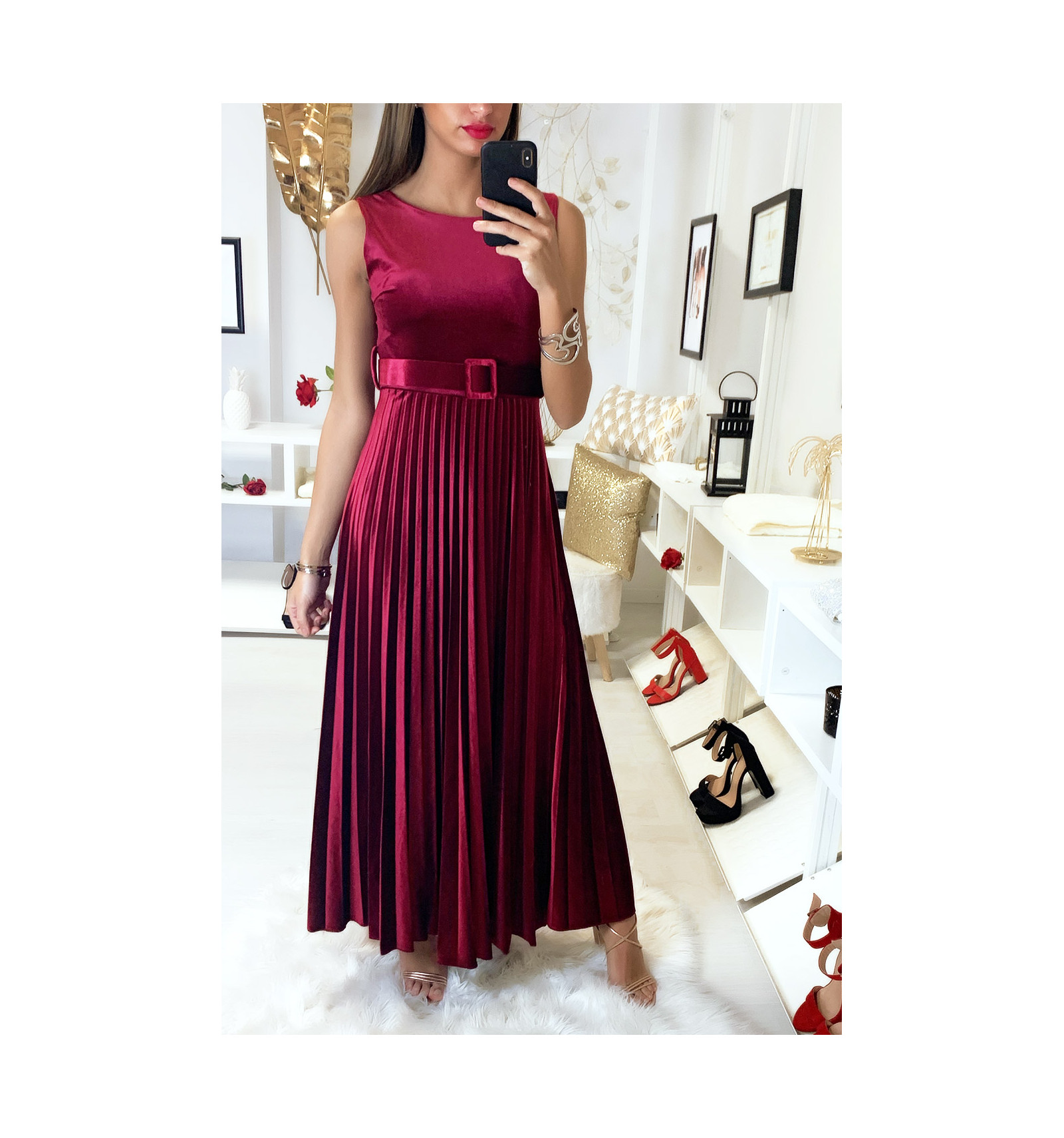 Robe plissée avec ceinture Outlet