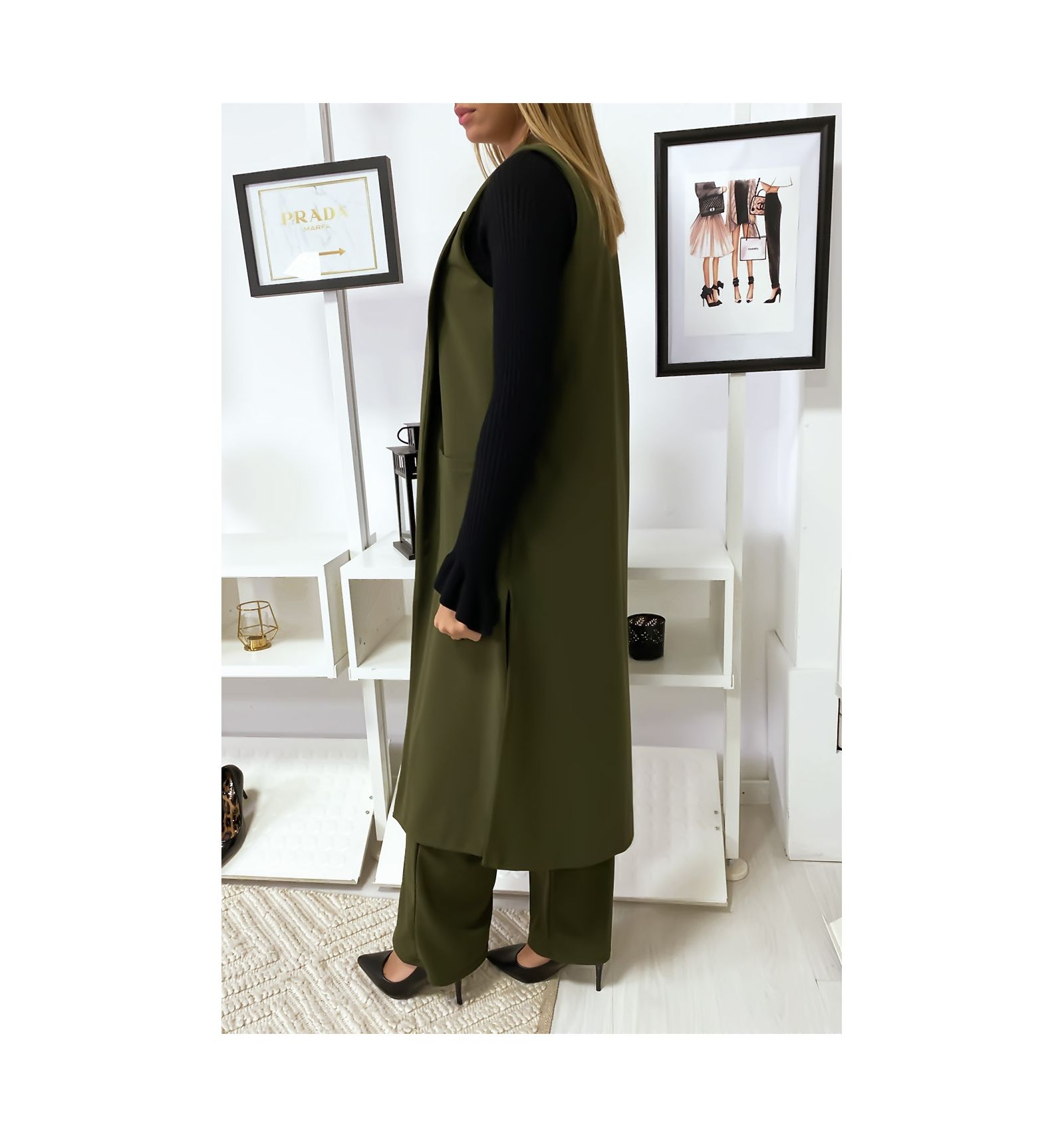Veste longue Kaki fendu sur les côtés. 592