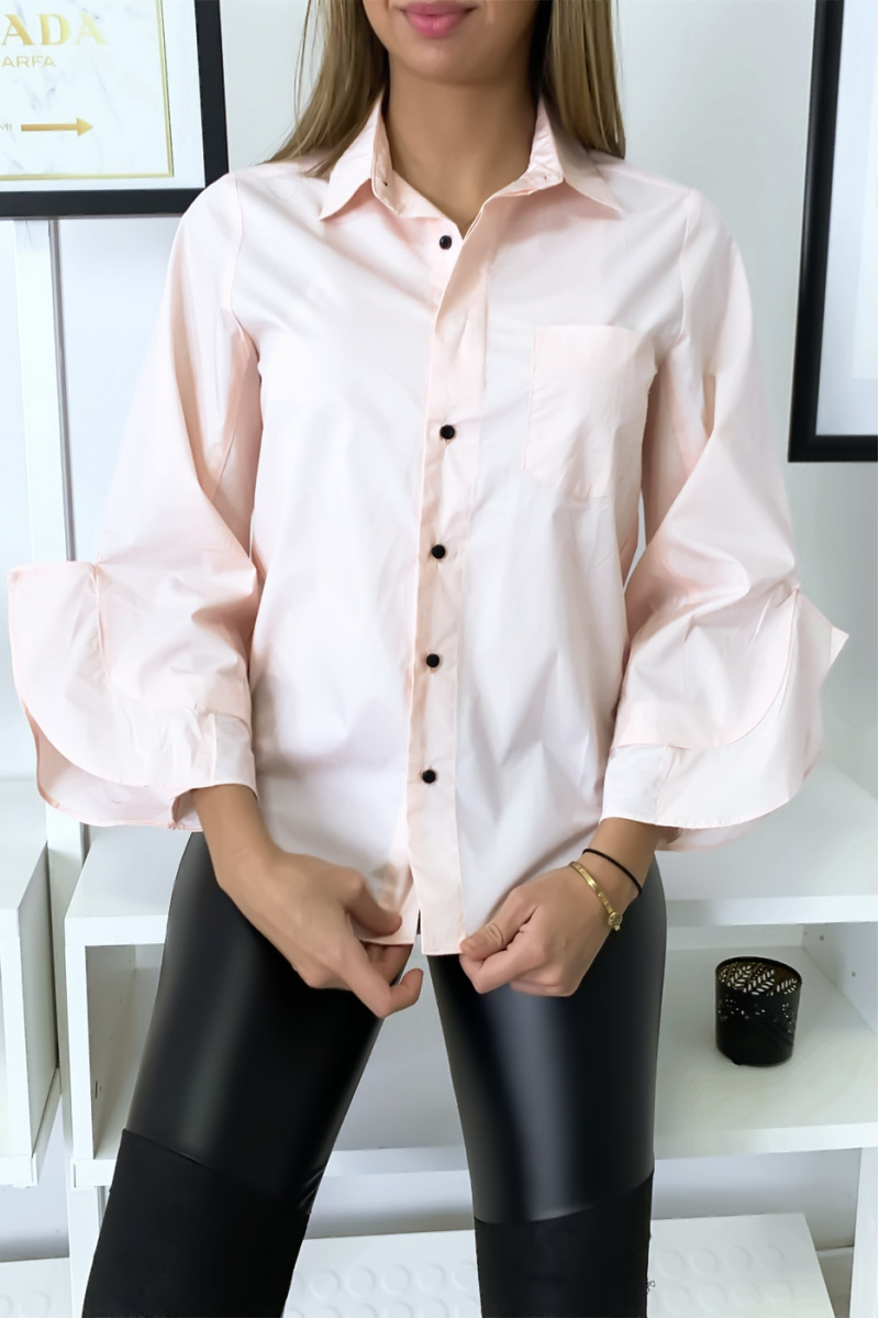 Chemise rose à volants ouverts Chemise rose à volants ouverts