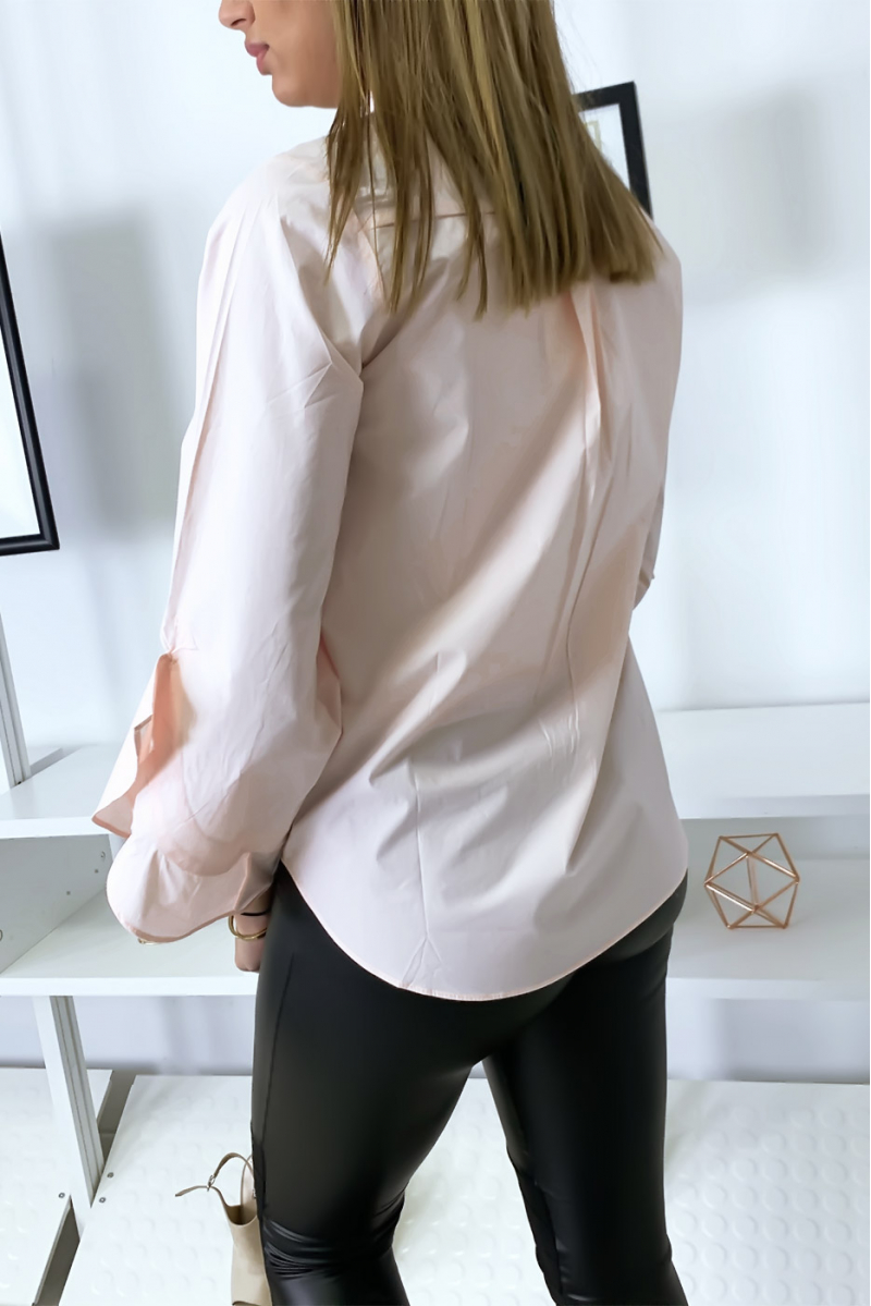 Chemise rose à volants ouverts Chemise rose à volants ouverts