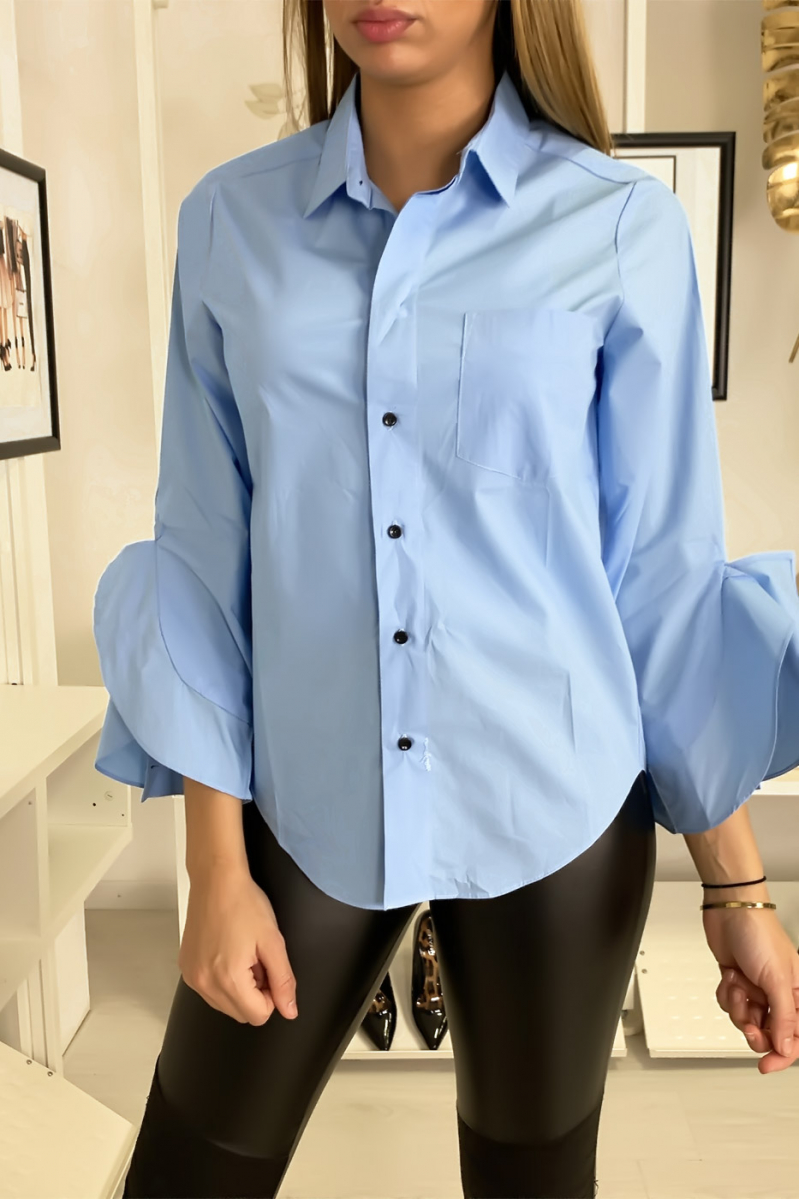 Blauw overhemd met open ruches Blauw overhemd met open ruches