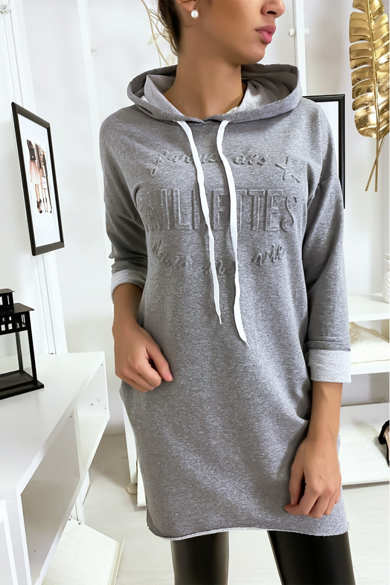 Grijze sweaterjurk met capuchon "I want pailletten in mijn leven" Grijze sweaterjurk met capuchon "I want pailletten in mijn leven"