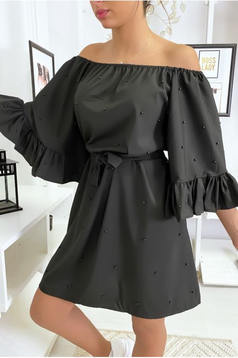 black dress with pearls