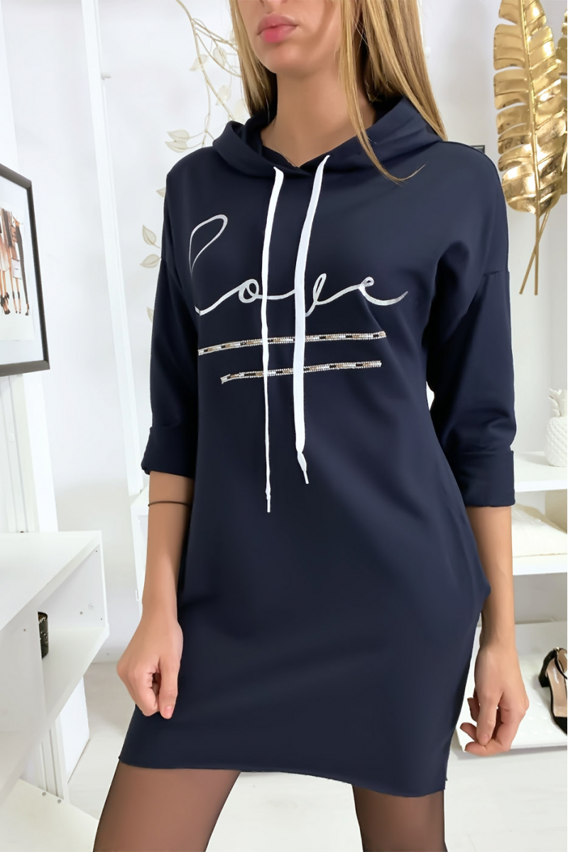 Navy hoodie met liefdesschrift en strass steentjes Navy hoodie met liefdesschrift en strass steentjes