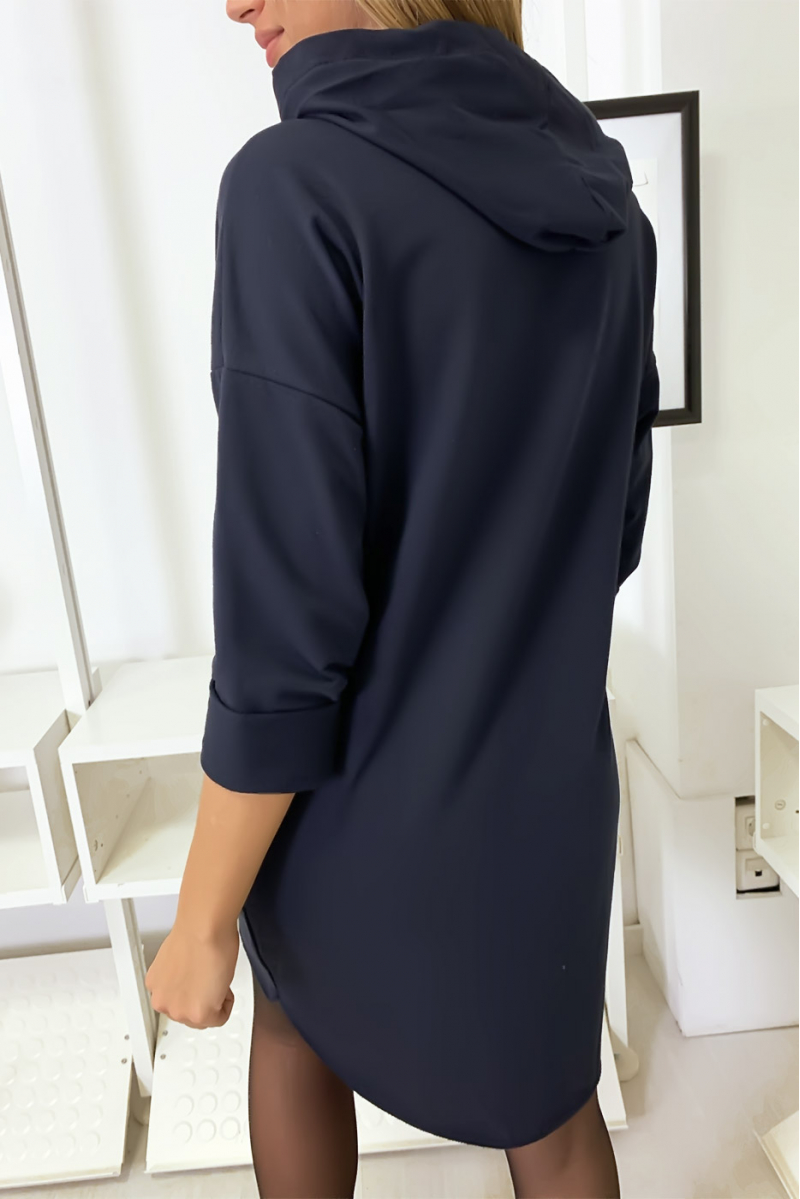 Navy hoodie met liefdesschrift en strass steentjes Navy hoodie met liefdesschrift en strass steentjes