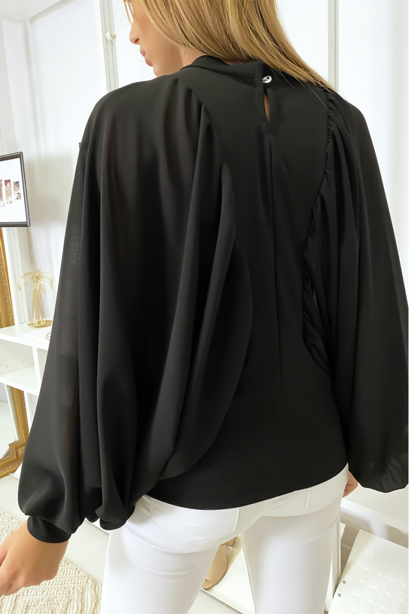 Blouse noir bi matière avec ample manches en crêpe Blouse noir bi matière avec ample manches en crêpe