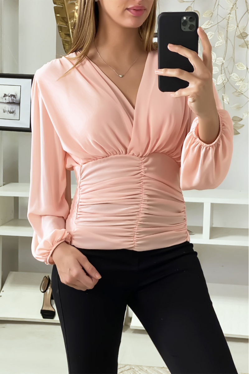Blouse rose croisé au buste et cintré à la taille Blouse rose croisé au buste et cintré à la taille