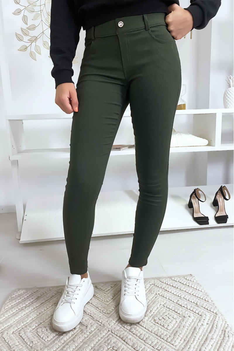 Kaki slimfit broek, basic met voor- en achterzak Kaki slimfit broek, basic met voor- en achterzak