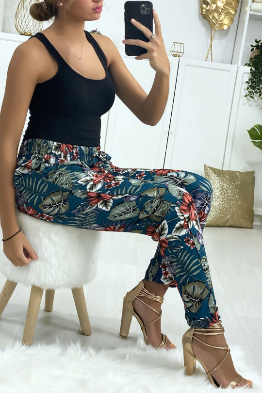 Pantalon canard en coton avec poches et motif fleuris Pantalon canard en coton avec poches et motif fleuris