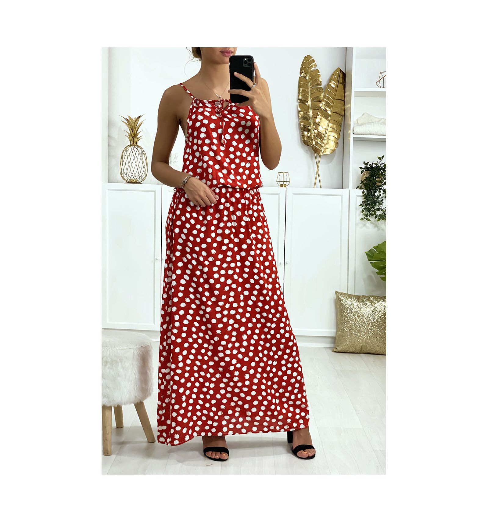 robe a pois rouge