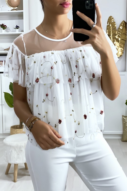 Blouse blanche à volant en tulle brodé Blouse blanche à volant en tulle brodé