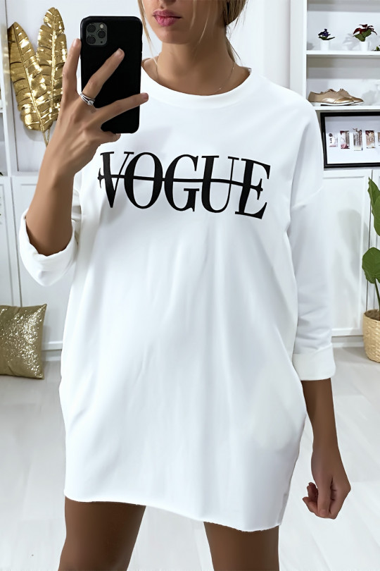 Wit sweatshirt met VOGUE-tekst Wit sweatshirt met VOGUE-tekst